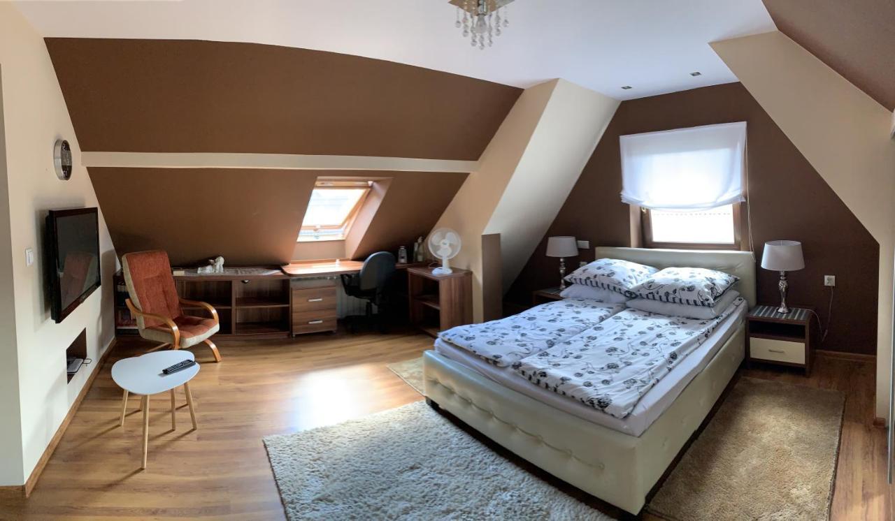 Apartament Podczerwone Czarny Dunajec Exterior photo